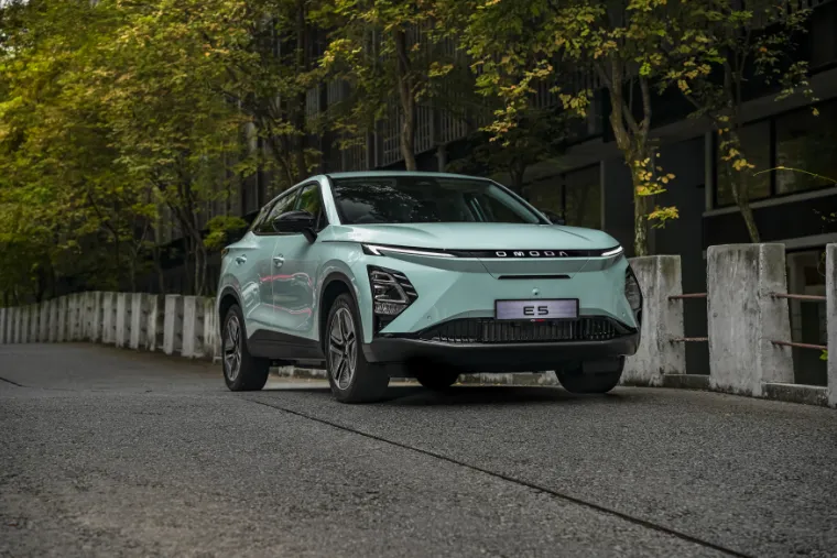 Omoda e5